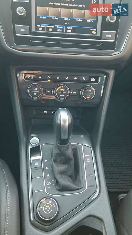 Позашляховик / Кросовер Volkswagen Tiguan 2020 в Львові