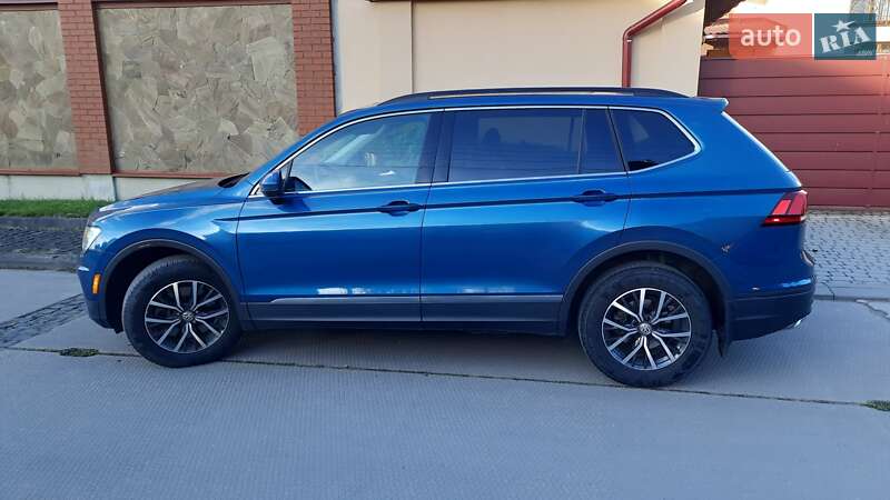 Позашляховик / Кросовер Volkswagen Tiguan 2020 в Львові