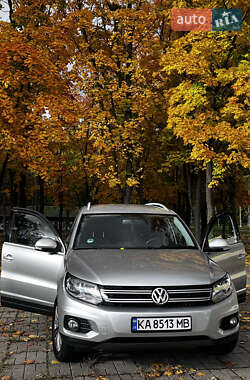 Позашляховик / Кросовер Volkswagen Tiguan 2013 в Києві