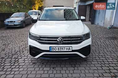 Внедорожник / Кроссовер Volkswagen Tiguan 2024 в Тернополе