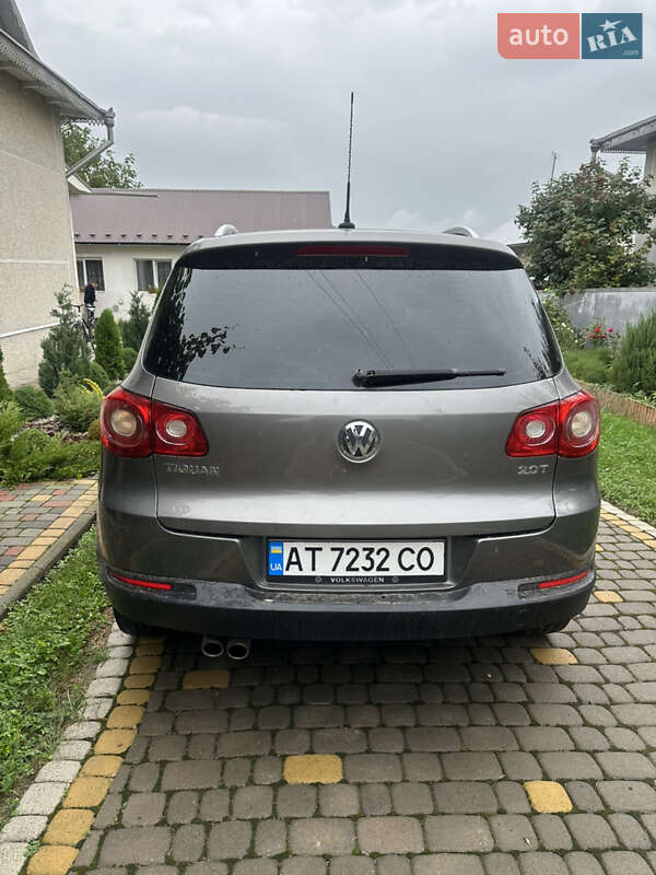 Позашляховик / Кросовер Volkswagen Tiguan 2010 в Коломиї