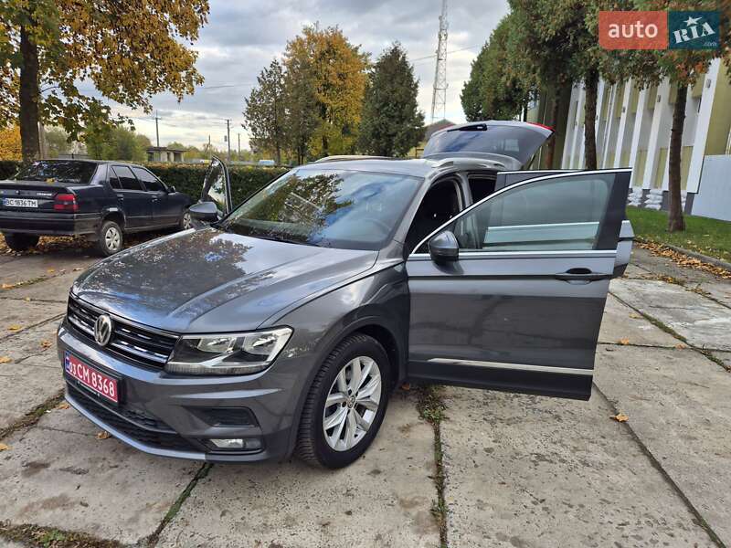 Позашляховик / Кросовер Volkswagen Tiguan 2019 в Стрию