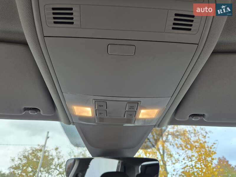 Позашляховик / Кросовер Volkswagen Tiguan 2019 в Стрию