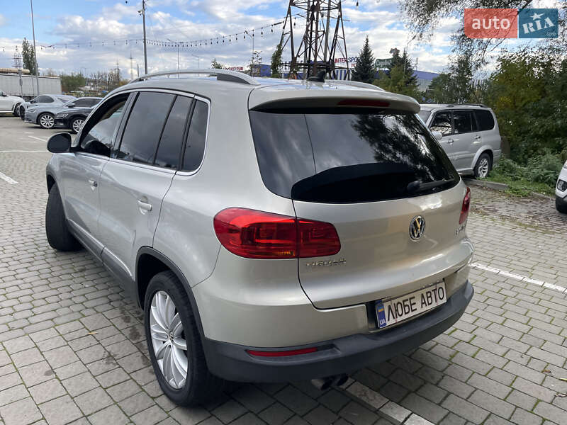 Внедорожник / Кроссовер Volkswagen Tiguan 2013 в Львове