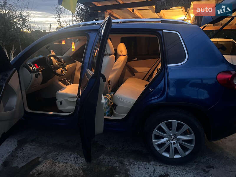 Внедорожник / Кроссовер Volkswagen Tiguan 2008 в Львове