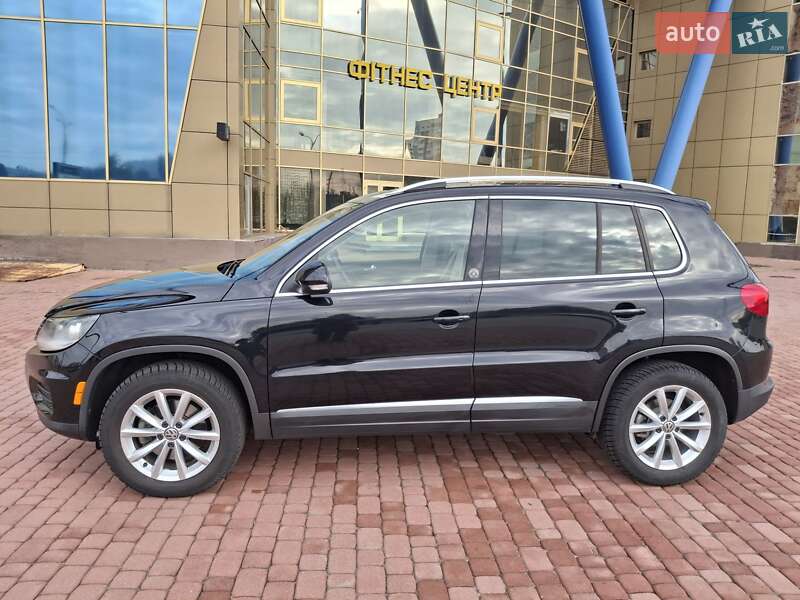 Внедорожник / Кроссовер Volkswagen Tiguan 2017 в Харькове