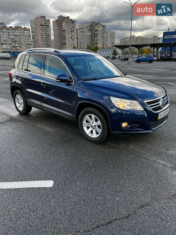 Внедорожник / Кроссовер Volkswagen Tiguan 2008 в Киеве фото Внедорожник / Кроссовер Volkswagen Tiguan 2008 в Киеве