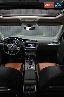 Внедорожник / Кроссовер Volkswagen Tiguan 2020 в Луцке