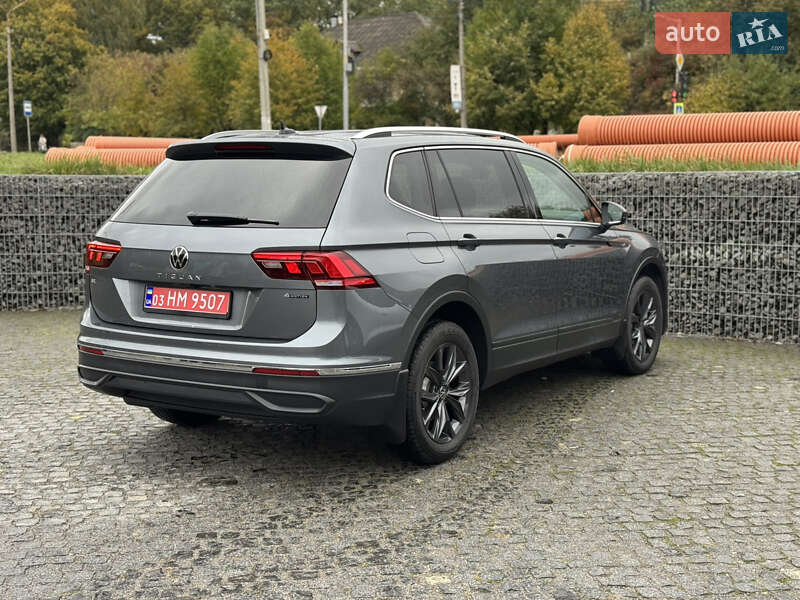 Позашляховик / Кросовер Volkswagen Tiguan 2024 в Львові
