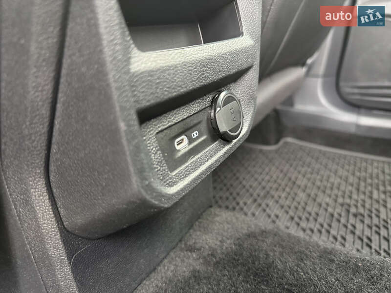 Позашляховик / Кросовер Volkswagen Tiguan 2024 в Львові