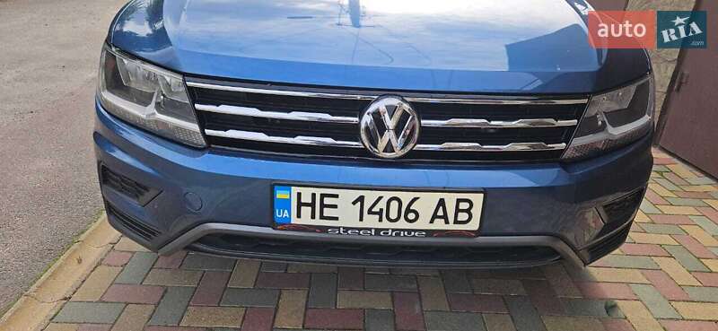 Внедорожник / Кроссовер Volkswagen Tiguan 2019 в Николаеве
