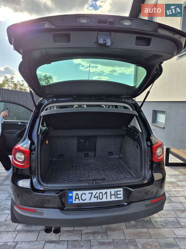 Внедорожник / Кроссовер Volkswagen Tiguan 2010 в Ковеле