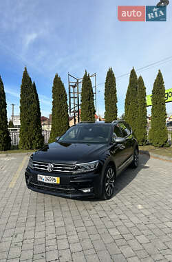 Внедорожник / Кроссовер Volkswagen Tiguan 2020 в Львове