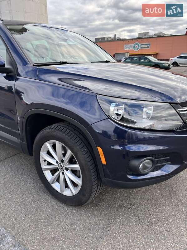 Позашляховик / Кросовер Volkswagen Tiguan 2017 в Києві