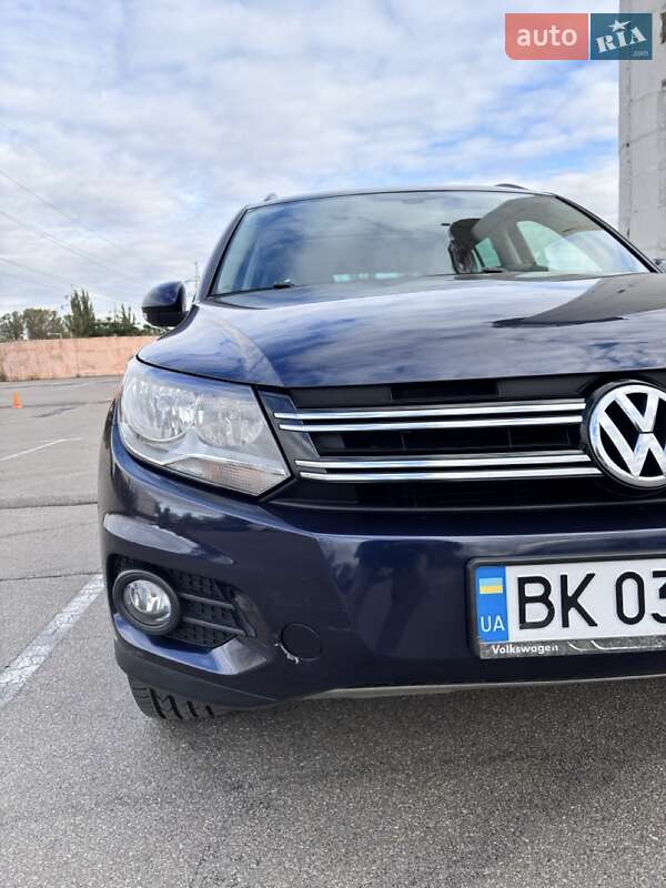 Позашляховик / Кросовер Volkswagen Tiguan 2017 в Києві