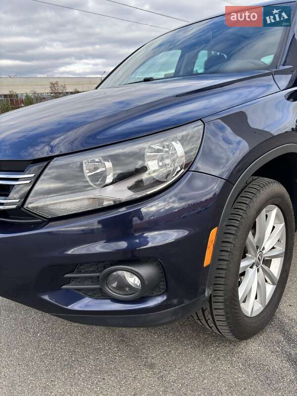 Позашляховик / Кросовер Volkswagen Tiguan 2017 в Києві