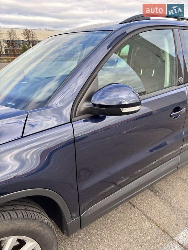 Позашляховик / Кросовер Volkswagen Tiguan 2017 в Києві