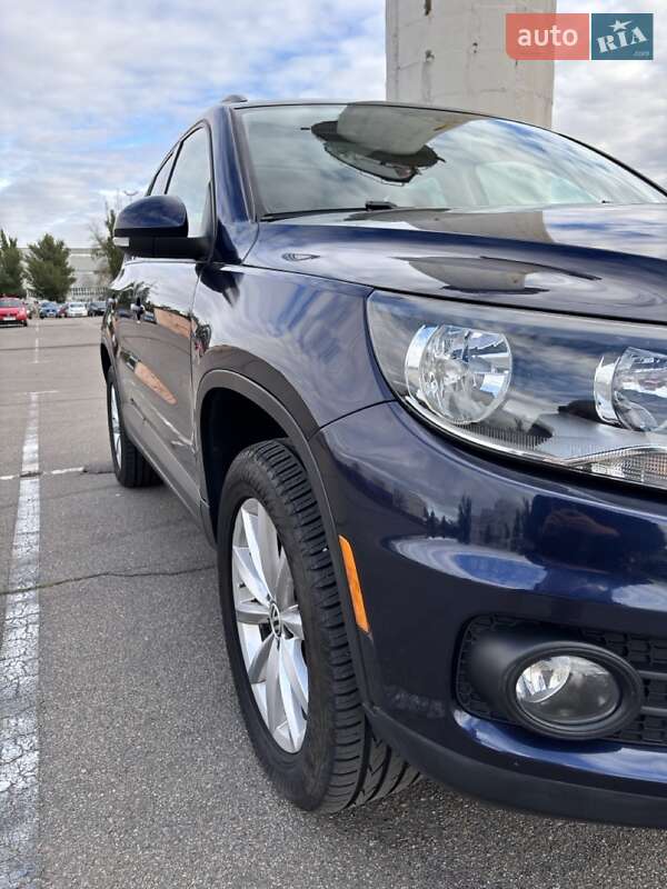 Позашляховик / Кросовер Volkswagen Tiguan 2017 в Києві