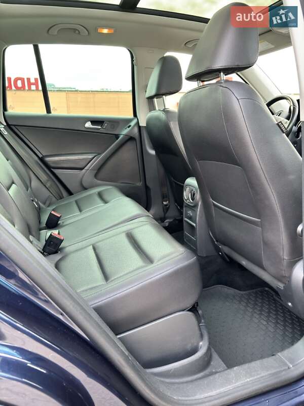 Позашляховик / Кросовер Volkswagen Tiguan 2017 в Києві