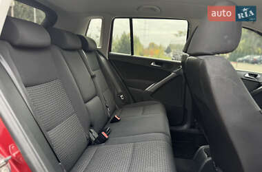 Внедорожник / Кроссовер Volkswagen Tiguan 2008 в 