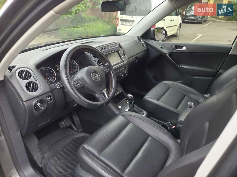 Позашляховик / Кросовер Volkswagen Tiguan 2014 в Рівному фото 13 Позашляховик / Кросовер Volkswagen Tiguan 2014 в Рівному