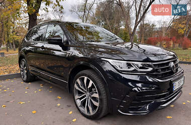 Внедорожник / Кроссовер Volkswagen Tiguan 2021 в Полтаве
