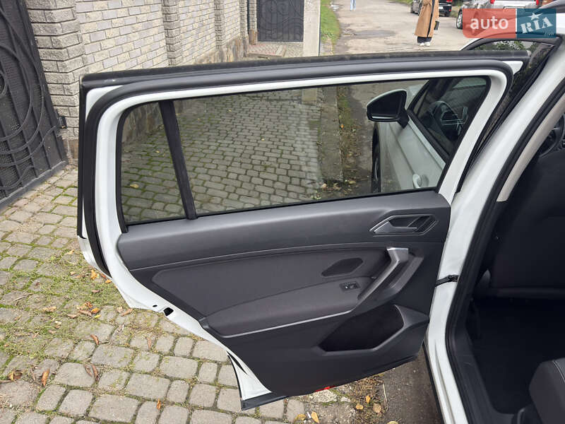 Внедорожник / Кроссовер Volkswagen Tiguan 2021 в Ивано-Франковске фото 13 Внедорожник / Кроссовер Volkswagen Tiguan 2021 в Ивано-Франковске