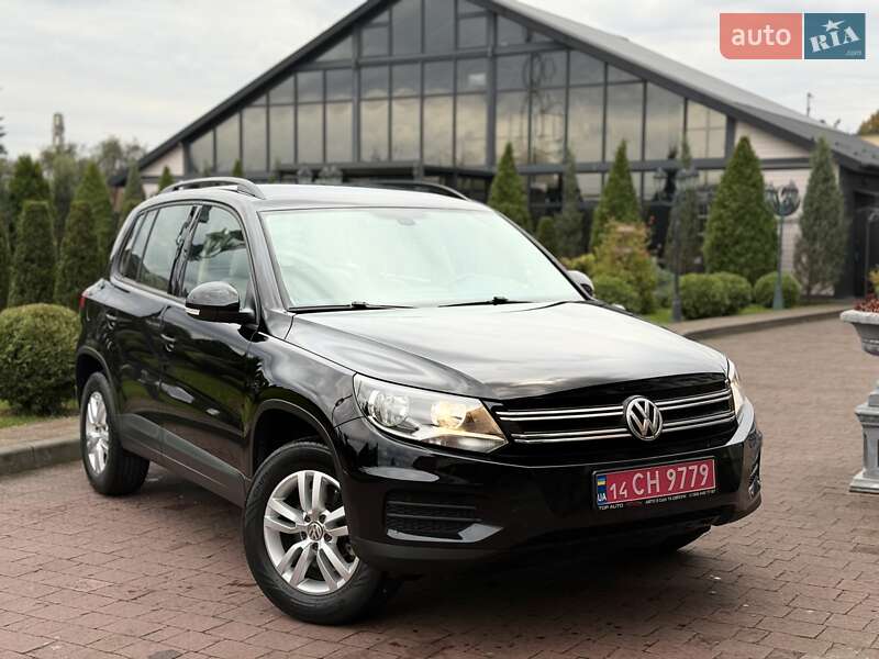 Внедорожник / Кроссовер Volkswagen Tiguan 2017 в Стрые