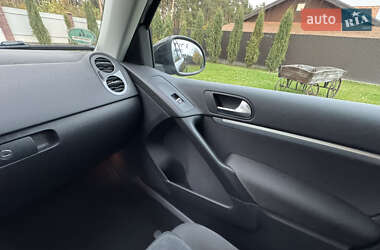 Позашляховик / Кросовер Volkswagen Tiguan 2013 в  фото 38 Позашляховик / Кросовер Volkswagen Tiguan 2013 в