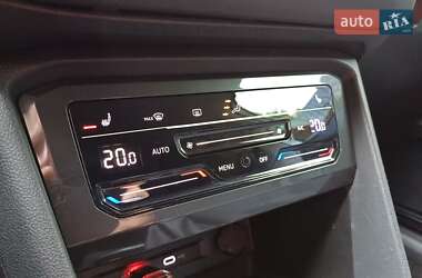 Позашляховик / Кросовер Volkswagen Tiguan 2022 в  фото 73 Позашляховик / Кросовер Volkswagen Tiguan 2022 в