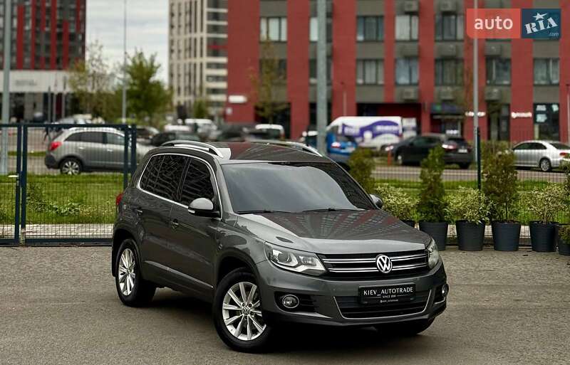 Внедорожник / Кроссовер Volkswagen Tiguan 2012 в Киеве фото 2 Внедорожник / Кроссовер Volkswagen Tiguan 2012 в Киеве