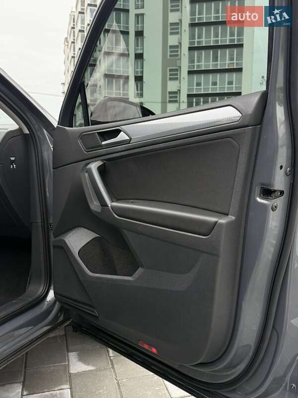 Внедорожник / Кроссовер Volkswagen Tiguan 2022 в Трускавце фото 34 Внедорожник / Кроссовер Volkswagen Tiguan 2022 в Трускавце