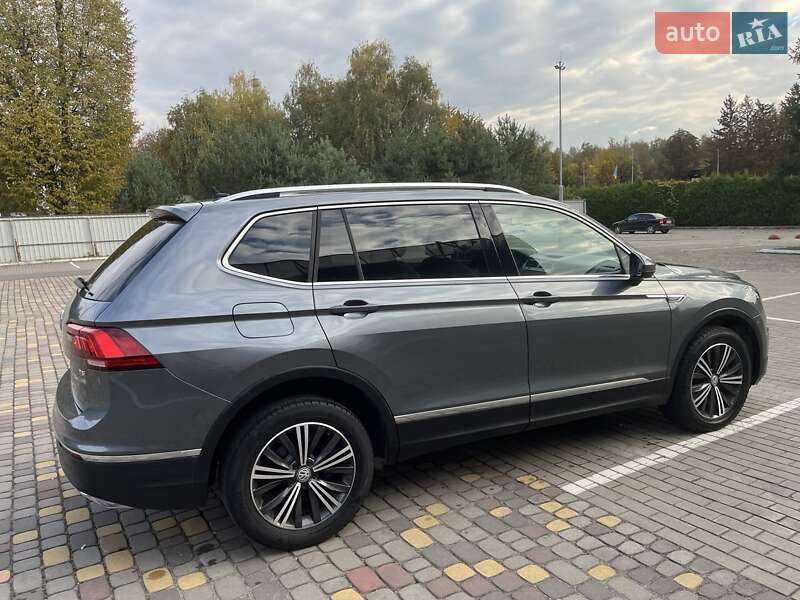Внедорожник / Кроссовер Volkswagen Tiguan 2018 в Луцке фото 14 Внедорожник / Кроссовер Volkswagen Tiguan 2018 в Луцке