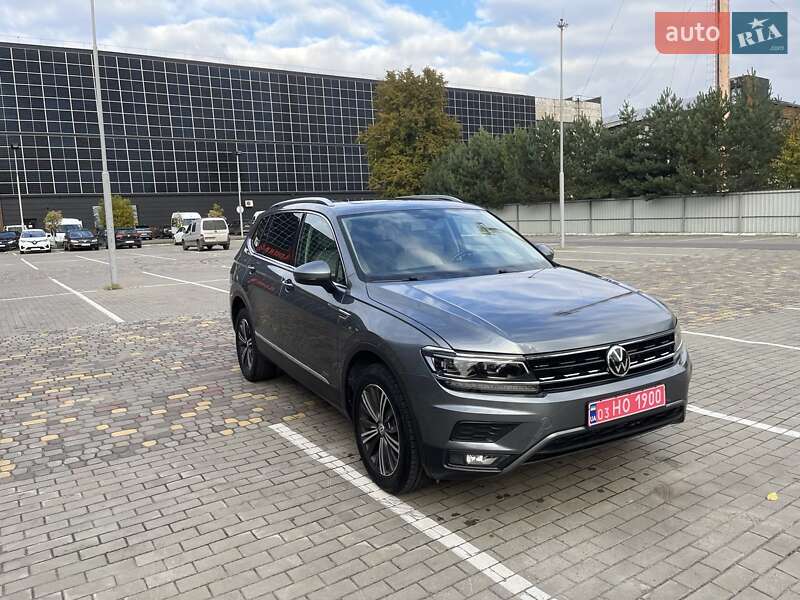 Внедорожник / Кроссовер Volkswagen Tiguan 2018 в Луцке фото 25 Внедорожник / Кроссовер Volkswagen Tiguan 2018 в Луцке
