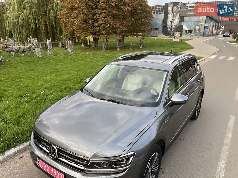 Внедорожник / Кроссовер Volkswagen Tiguan 2018 в Луцке фото 116 Внедорожник / Кроссовер Volkswagen Tiguan 2018 в Луцке