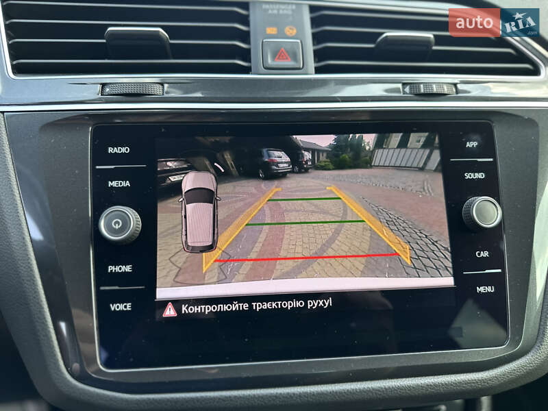 Внедорожник / Кроссовер Volkswagen Tiguan 2017 в Львове