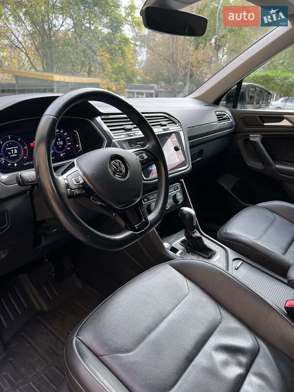 Внедорожник / Кроссовер Volkswagen Tiguan 2019 в Запорожье фото 27 Внедорожник / Кроссовер Volkswagen Tiguan 2019 в Запорожье