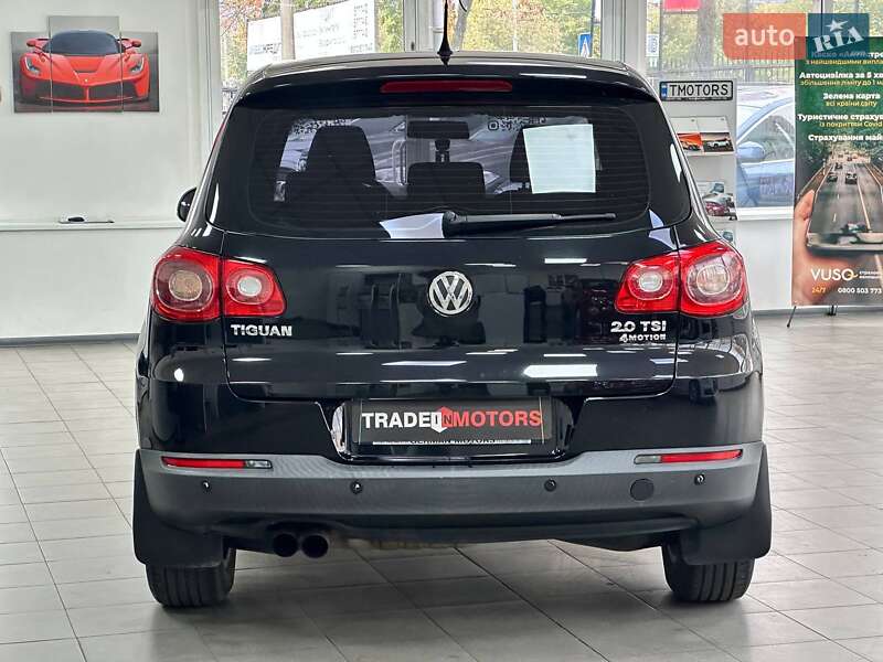 Внедорожник / Кроссовер Volkswagen Tiguan 2010 в Киеве