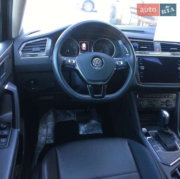 Внедорожник / Кроссовер Volkswagen Tiguan 2019 в Житомире