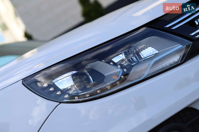 Позашляховик / Кросовер Volkswagen Tiguan 2017 в Дрогобичі