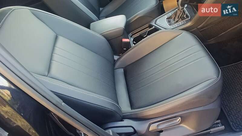 Внедорожник / Кроссовер Volkswagen Tiguan 2023 в Днепре