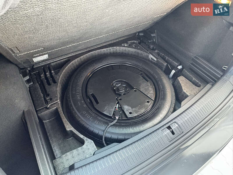 Позашляховик / Кросовер Volkswagen Tiguan 2021 в Львові фото 81 Позашляховик / Кросовер Volkswagen Tiguan 2021 в Львові