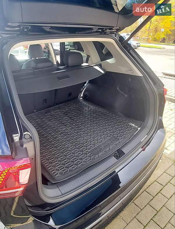 Внедорожник / Кроссовер Volkswagen Tiguan 2018 в Львове фото 25 Внедорожник / Кроссовер Volkswagen Tiguan 2018 в Львове