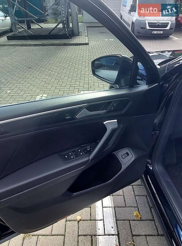 Внедорожник / Кроссовер Volkswagen Tiguan 2018 в Львове фото 10 Внедорожник / Кроссовер Volkswagen Tiguan 2018 в Львове