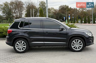 Внедорожник / Кроссовер Volkswagen Tiguan 2012 в 