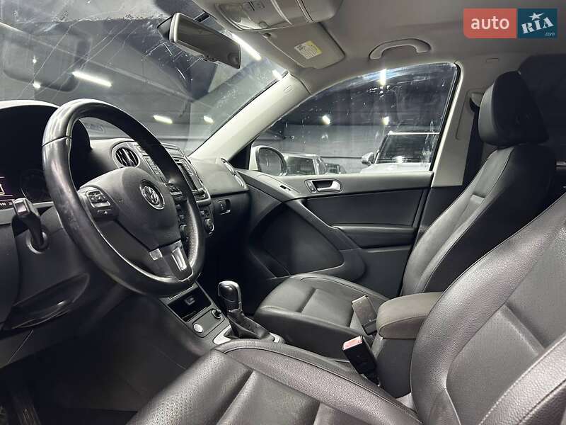 Внедорожник / Кроссовер Volkswagen Tiguan 2017 в Черновцах фото 16 Внедорожник / Кроссовер Volkswagen Tiguan 2017 в Черновцах