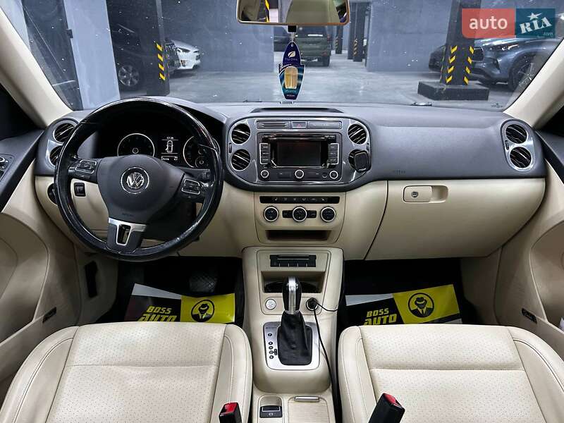 Внедорожник / Кроссовер Volkswagen Tiguan 2014 в Черновцах