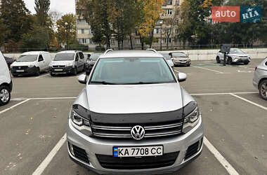 Внедорожник / Кроссовер Volkswagen Tiguan 2015 в Киеве