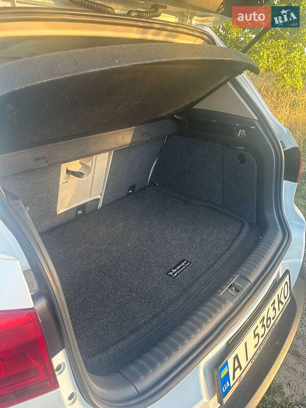 Позашляховик / Кросовер Volkswagen Tiguan 2016 в Ірпені