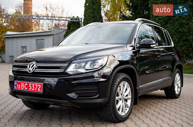 Внедорожник / Кроссовер Volkswagen Tiguan 2016 в Киеве